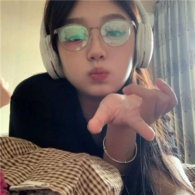 对不起,我磕到你了